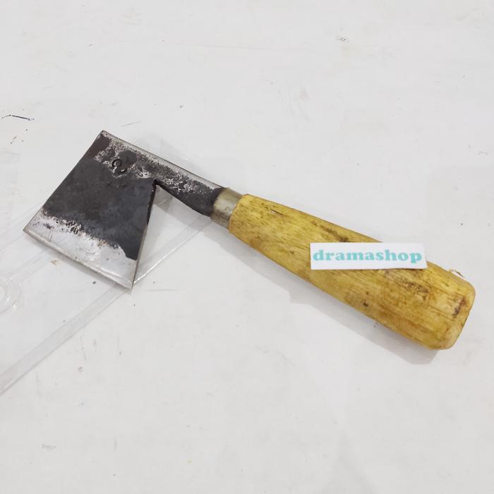 Kapak Kampak Untuk Kupas Batok Kelapa Besi Tempa