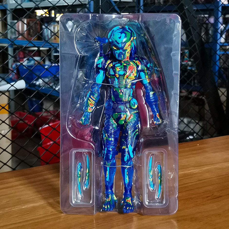 NECA The Predator Fugitive Predator Thermal Vision Movable Assemble Action Figure PVC Model Figurine