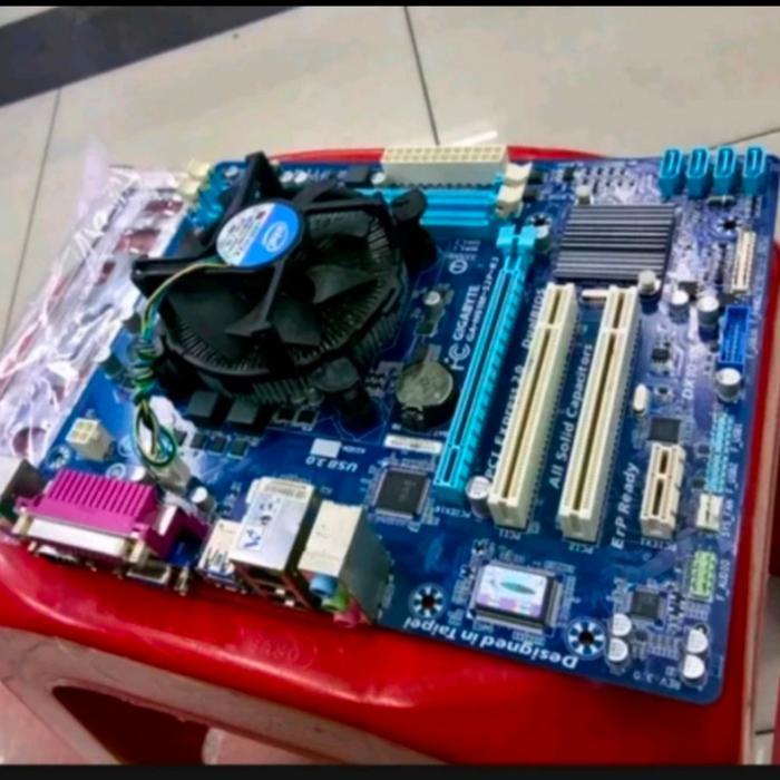 MOBO MOTHERBOARD GIGABYTE H61 PAKET PROCESSOR I3 RAM 4GB BARU