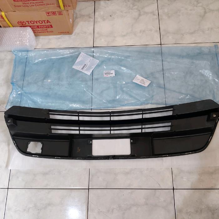 GRILL GRILLE LOWER BAWAH KISI BUMPER BEMPER DEPAN AVANZA VELOZ 2012 2013 2014 2015 ORI PASSSS