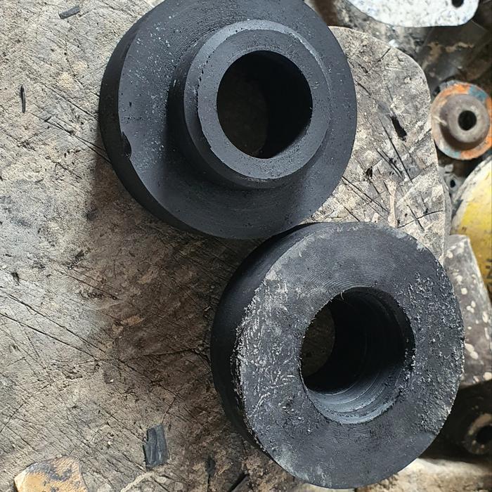 karet dudukan per suzuki ertiga,ignis,swift