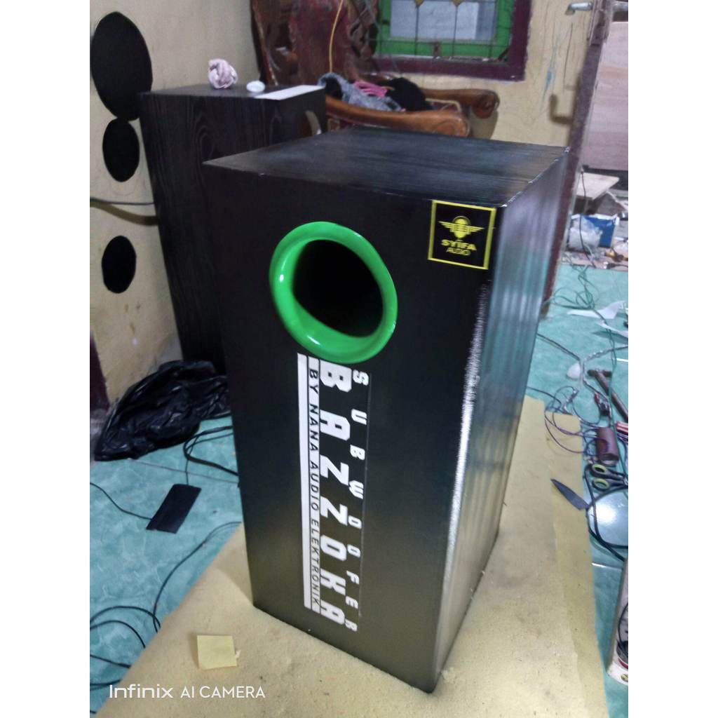 Subwoofer bazoka aktif 10in dobel spiker legacy
