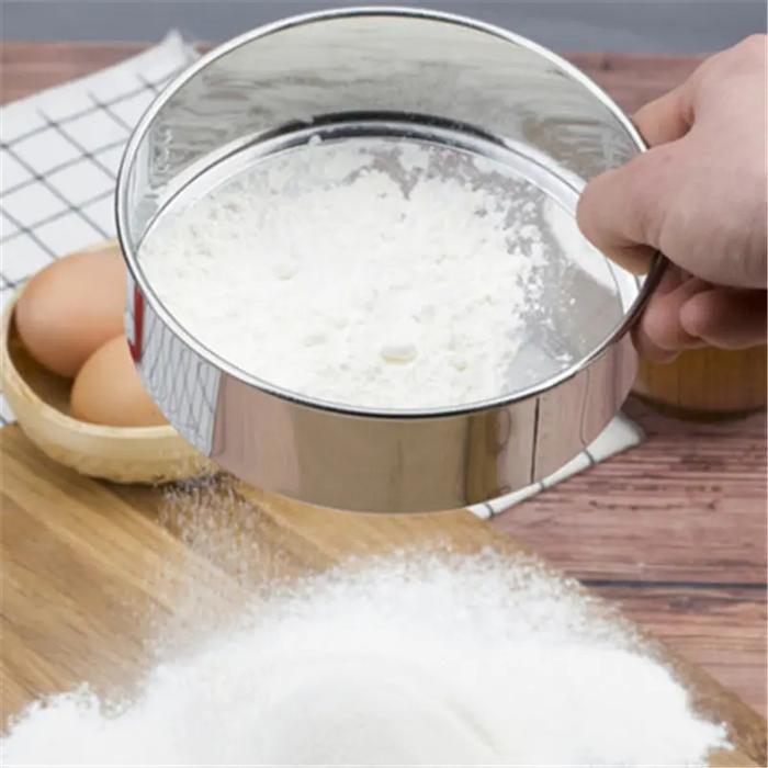 Ayakan Tepung Stainless Steel / Strainer / Ayakan / Saringan Tepung Stainless Steel / Ayakan Tepung