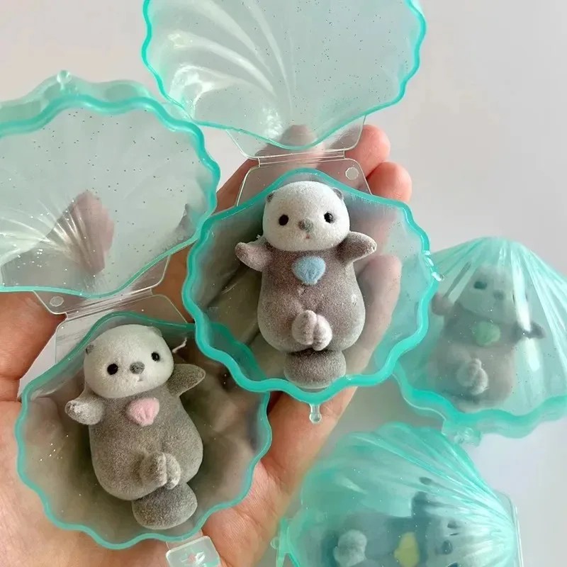 Genuine Yell Gashapon Caule Toy Flocking Hand In Hand Otter Animals Figures El Toy Desktop