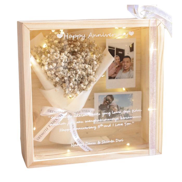 Dried flower frame import - 3D bouquet wood box 2 polaroid + lamp