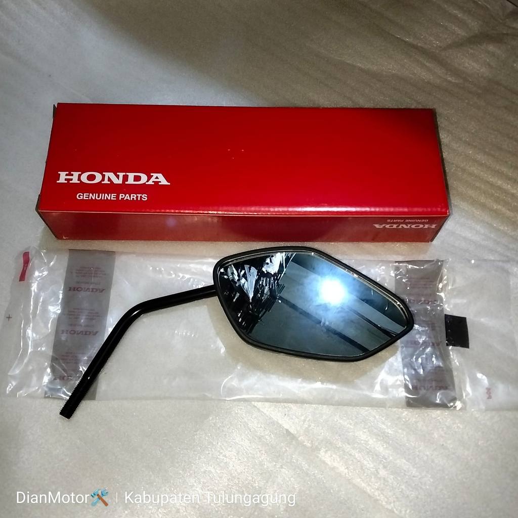 AHM 88210K1AN01 SPION KANAN BEAT NEW ESP K1A TANPA MUR DAN KARET ORIGINAL
