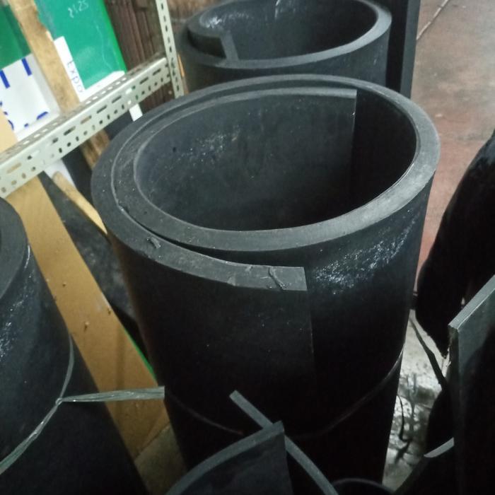 rubber sheet black / karet hitam lembaran 20mm