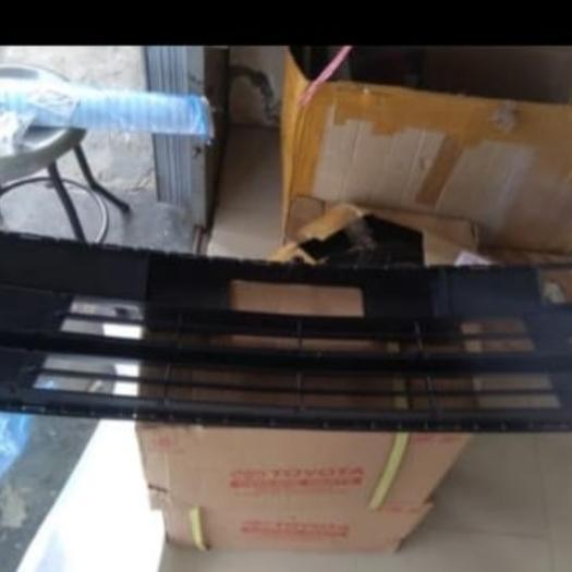 GRILL BUMPER LOWER KISI KISI JARING BUMPER AVANZA VELOZ 2012-2015 ORI