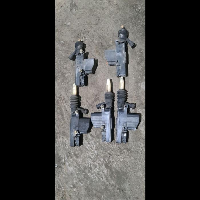 Actuator central lock pintu bmw e34