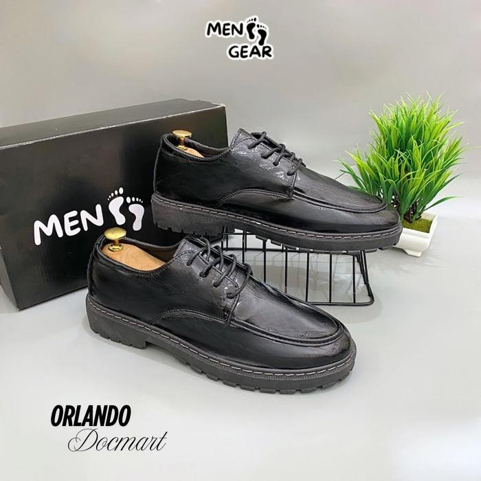 Aerostreet - Orlando Sepatu Pantofel Pria Original Sepatu Kerja Formal Cowok Docmart Hitam