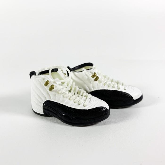 Ready AIR JORDAN 12 AJ12 TAXI 3D SNEAKERS KEYCHAIN MINIATUR