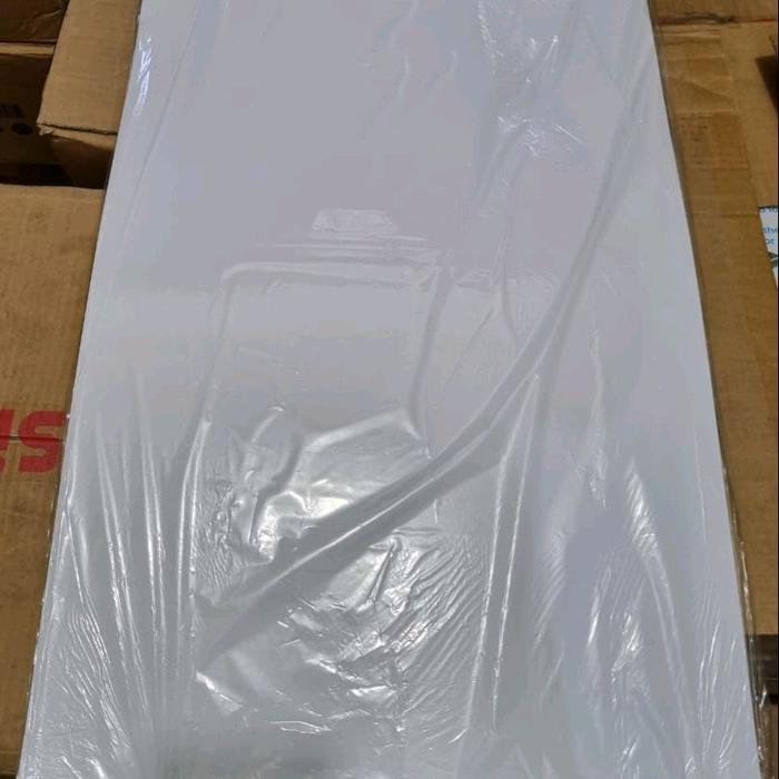 Promo Karton Asturo Putih 1 Pak Isi 50 Lembar