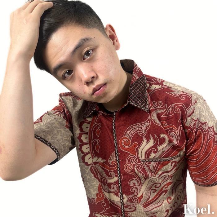 Sondaika Batik - Cakra Terakota - Kemeja Batik Katun Smock Bordir Pria Reguler Lengan Pendek Premium