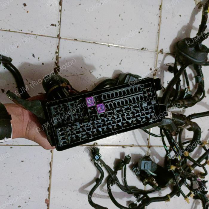 FUSE BOX SET FUSE BOX SIKRING MOBILIO BRV BRIO JAZZ