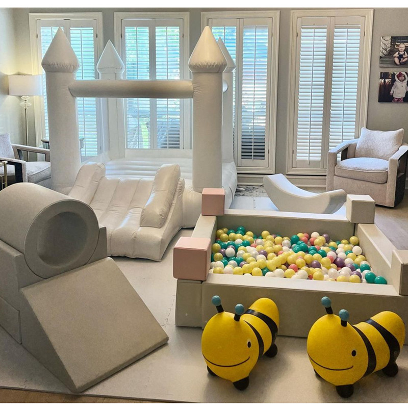 Kids White Mini Bouncy Castle Inflatable Combo Bounce House Inflatable Jumping Bouncy Castle Prices