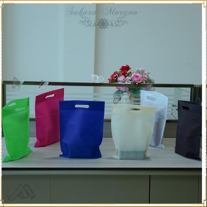 Goodie Bag Tote Bag Tas Kain Spunbond Kantong Belanja / Paper Bag