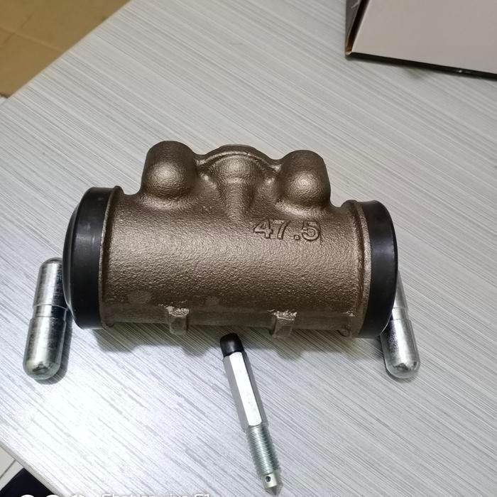 Welcylinder Rem Depan / Master Rem Depan Isuzu Giga
