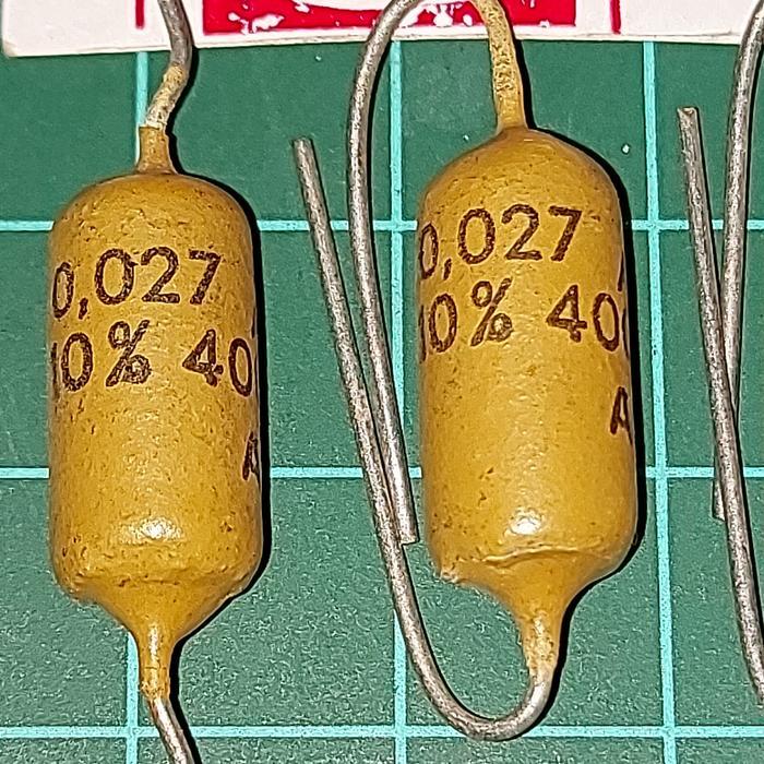 Capacitor Kapasitor .027 400Vdc Mullard