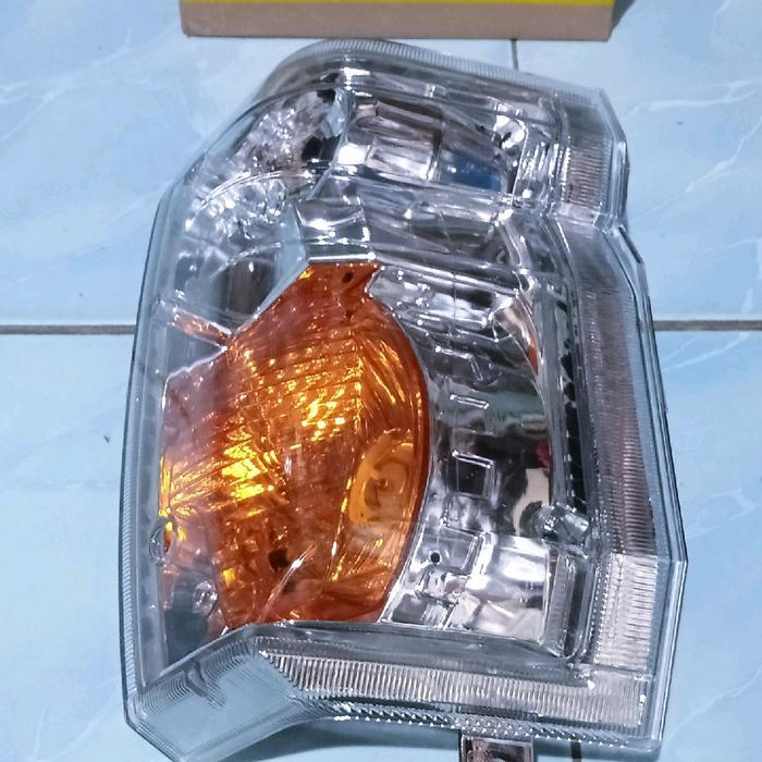 Lampu Sen Depan Isuzu Elf Nkr71