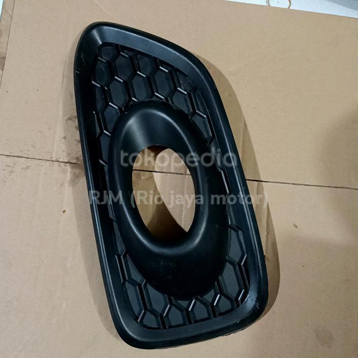 COVER FOGLAMP BEMPER DEPAN ORIGINAL BRIO 2016-2019