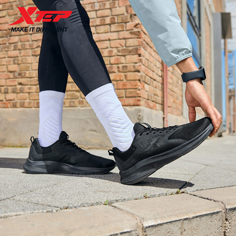 XTEP RUNNING SHOES FOR MEN OUTDOOR QUICK-DRYING WEAR-RESISTANT SUPPORT ETPU MATERIAL LIGHTWEIGHT