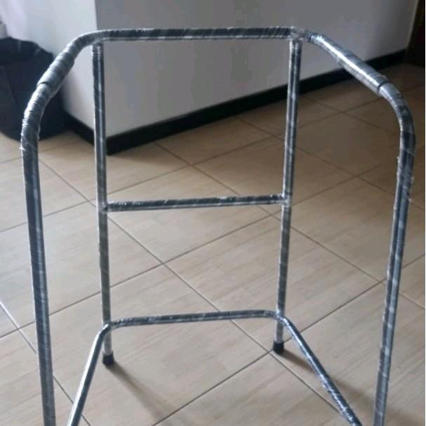 Walker Alat Bantu Jalan/Dewasa (Bb 80-100Kg) Tongkat Alat Bantu Jalan/Walker Alat Bantu Jalan