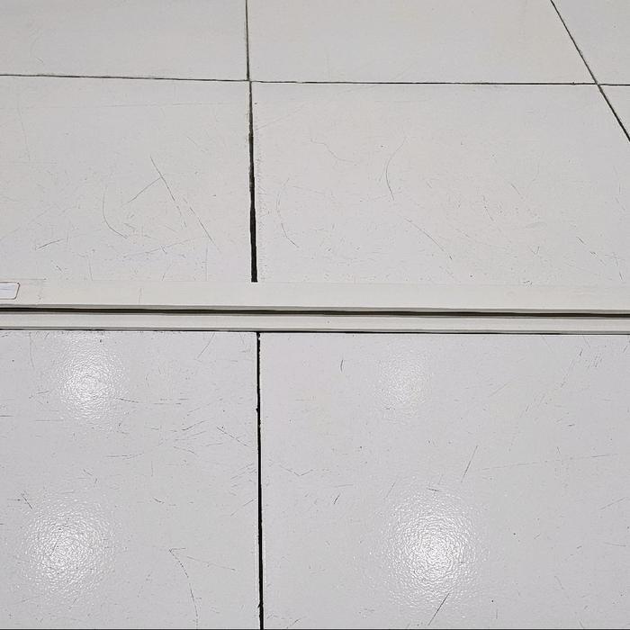 LIS A PUTIH PLAFON PVC REGULAR