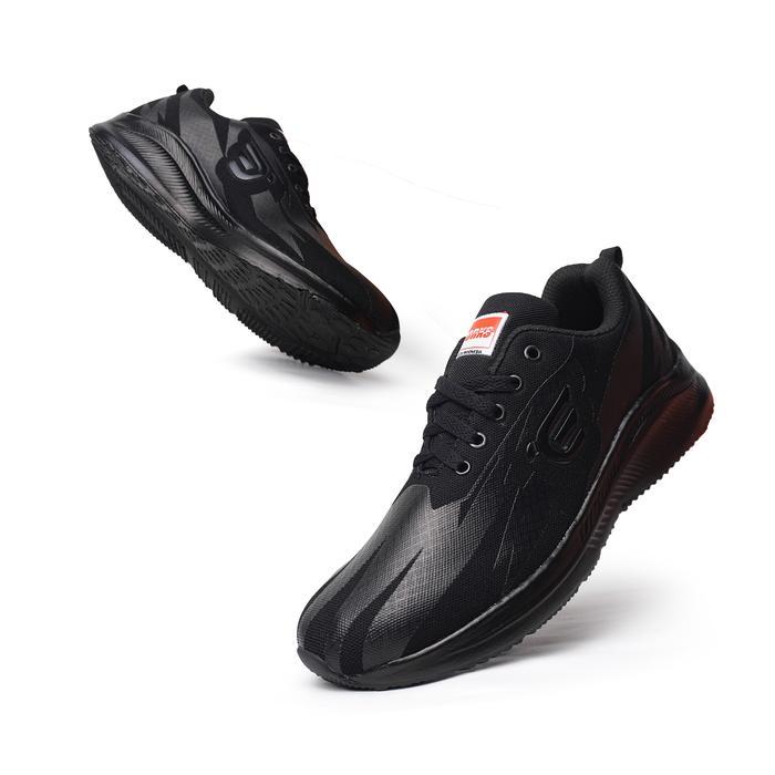 DORKS - Running Fast Full Black Sepatu Running Sneakers Gratis Ongkir