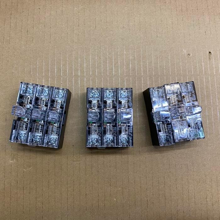 Fuse holder hanyoung HY-F15-3P