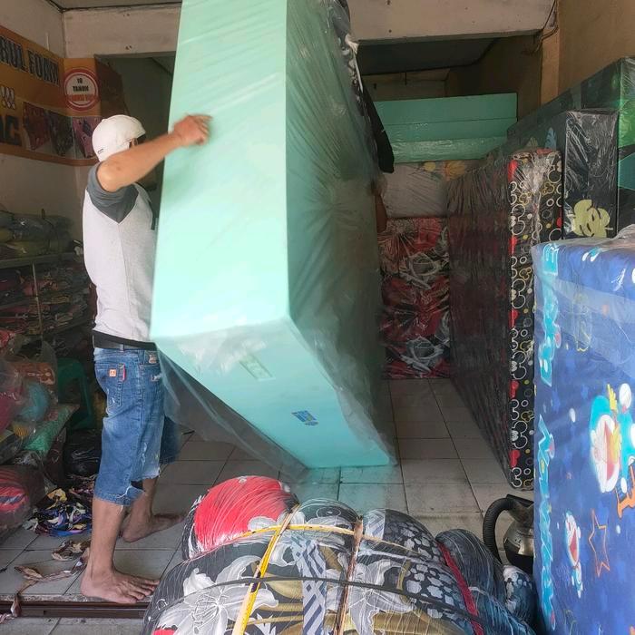 kasur inoac 200x180x40cm garasi 10 tahun