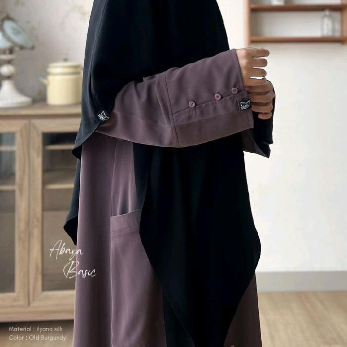 Abaya Basic By KhizaanahOfficial Ilyana Silk