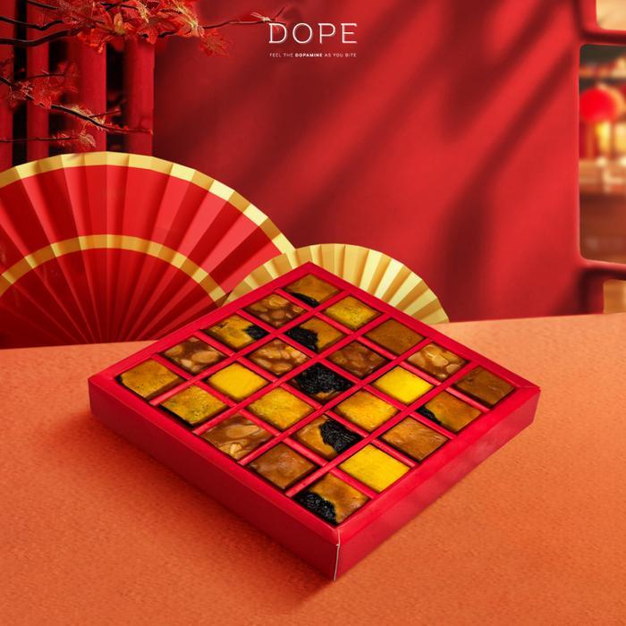 DOPE Lapis Legit Edisi Imlek paduan Wisman Premium Mini 4 Rasa Original/Plum/Almond/Cheese