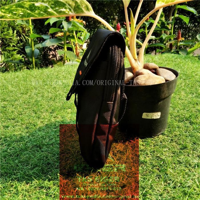 Promo Tas Hp Pinggang Eiger Graphon Vertical V.2 1F 910005690 Smartphone Case Black Original