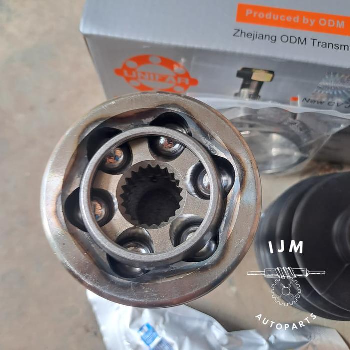 CV Joint As Roda Luar Suzuki Baleno Old Manual 1996 - 2001 Unifar