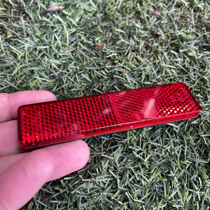 PREMIUM 1PCS MATA KUCING KOTAK MOTOR REFLECTORS MOBIL MOTOR MERAH