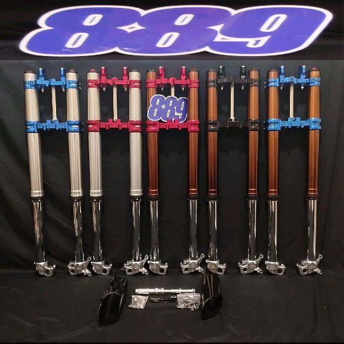 USD Realjump MGV CRF Aksesoris Motor Sporty untuk Motor Anda - Merah, Silver