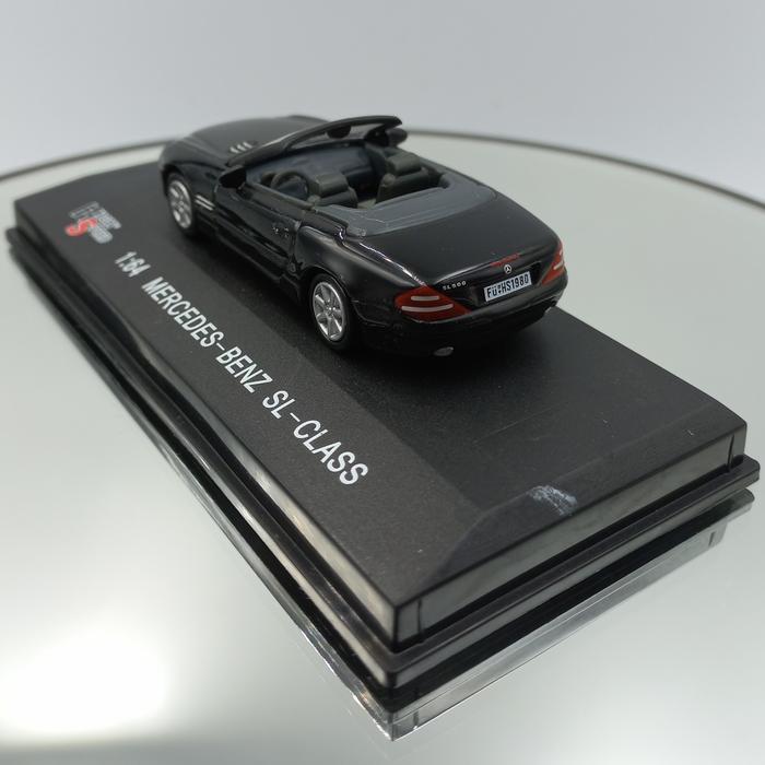 DIECAST 1:64 MERCEDES-BENZ SL CLASS