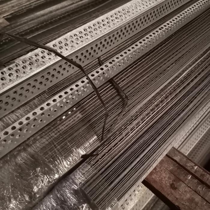 "New" corner bead gypsum