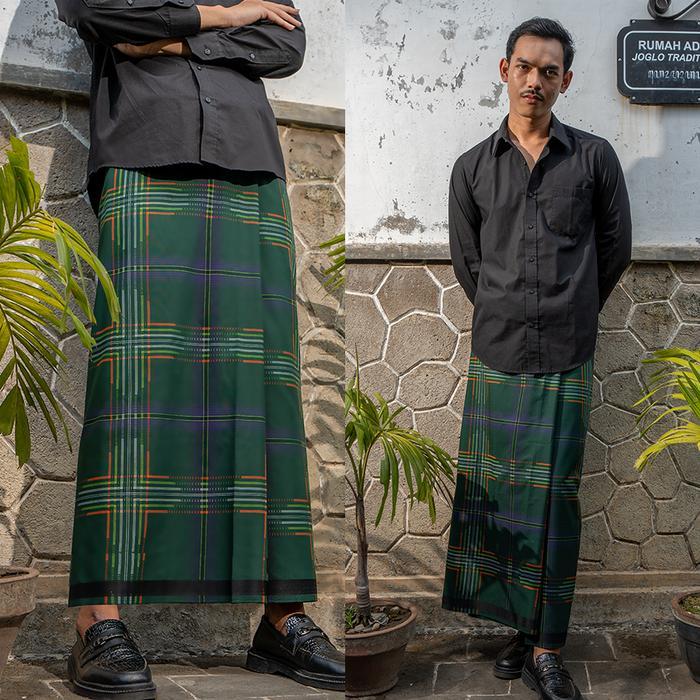 ASLI Sarung Sapphire Exclusive Milenial - Sarung Kain Tenun Kotak Dewasa READY STOCK