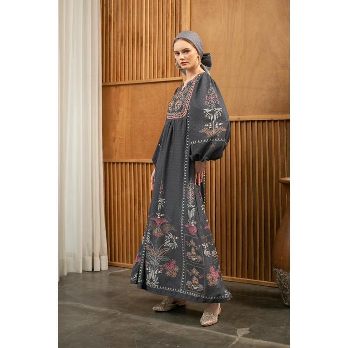 KARIMAKE Wiyaga Dress Color Ebony