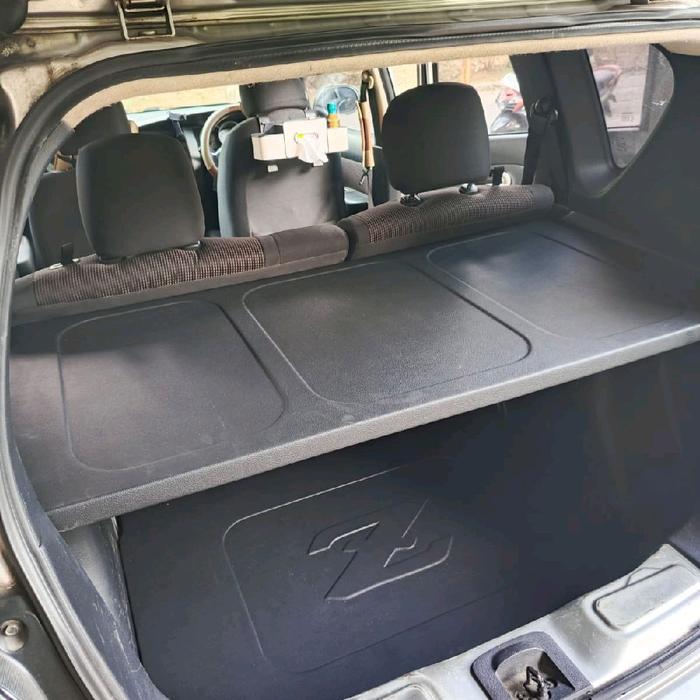 Rak bagasi Nissan Livina X Gear