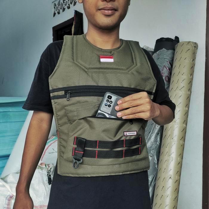 Eiger - Tas Dada Rompi Motor Touring Multifungsi Kantong Depan Dobel Besar Pelindung Dada Serbaguna