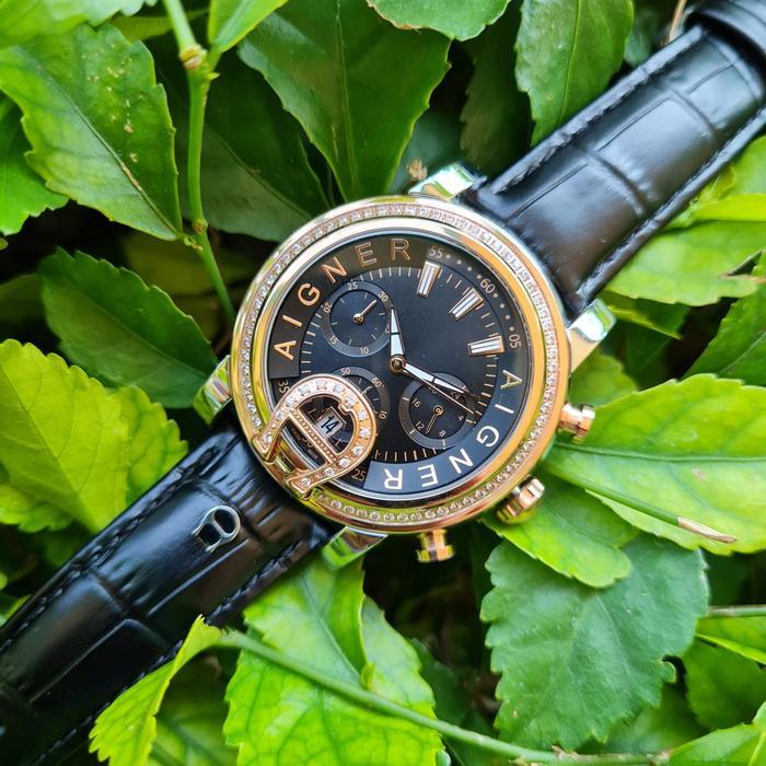 Jam Tangan Wanita Aigner Bari Donna A37200 Strap Leather Black