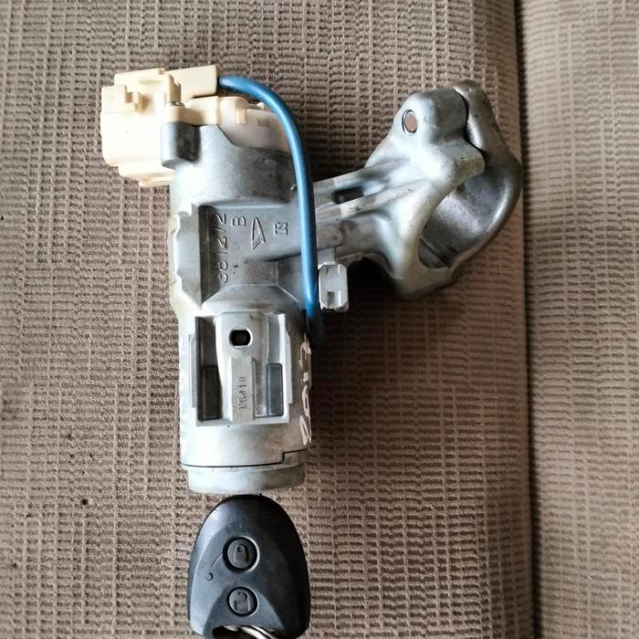 kontak mobil Xenia 2017