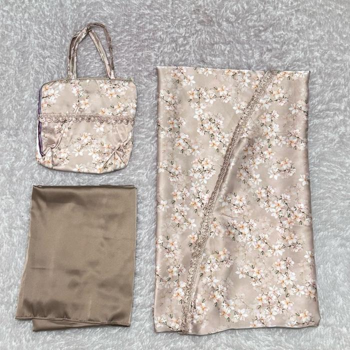 mukena silky premium 2in1 / mukena silky zarra premium 2in1 / mukena travelling silky premium Bunga