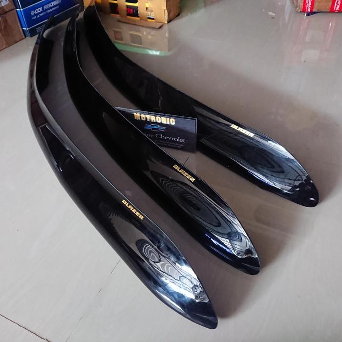 Deflecta Deflekta Variasi Kap Mesin Opel Blazer Sohc Dohc