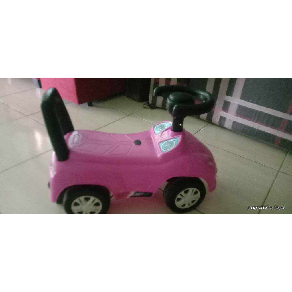 mobil mobilan anak warna pink