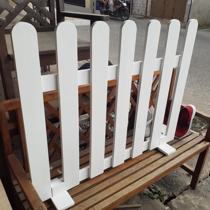 Pagar Kayu Minimalis