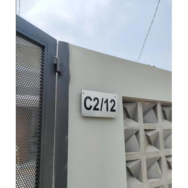 Nomor Rumah Stainless Steel Ukuran 25 x 15 cm
