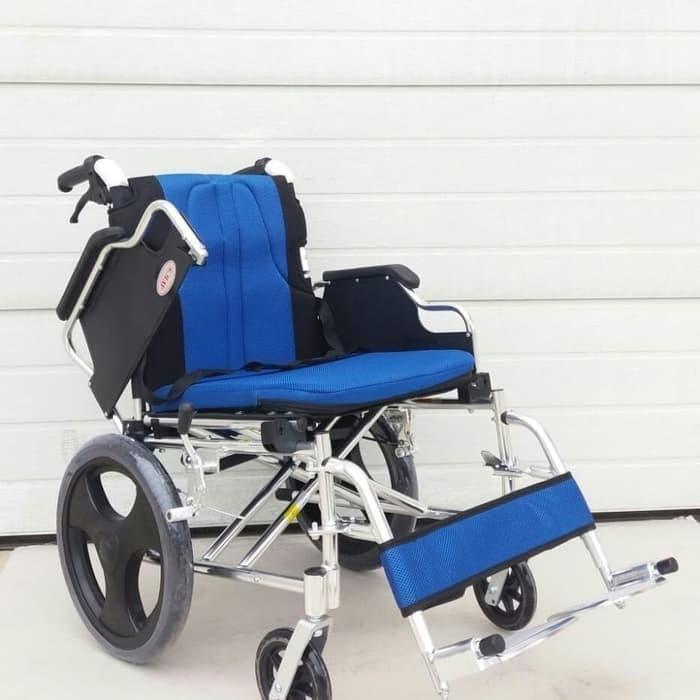 kursi roda Avico AMOR 973